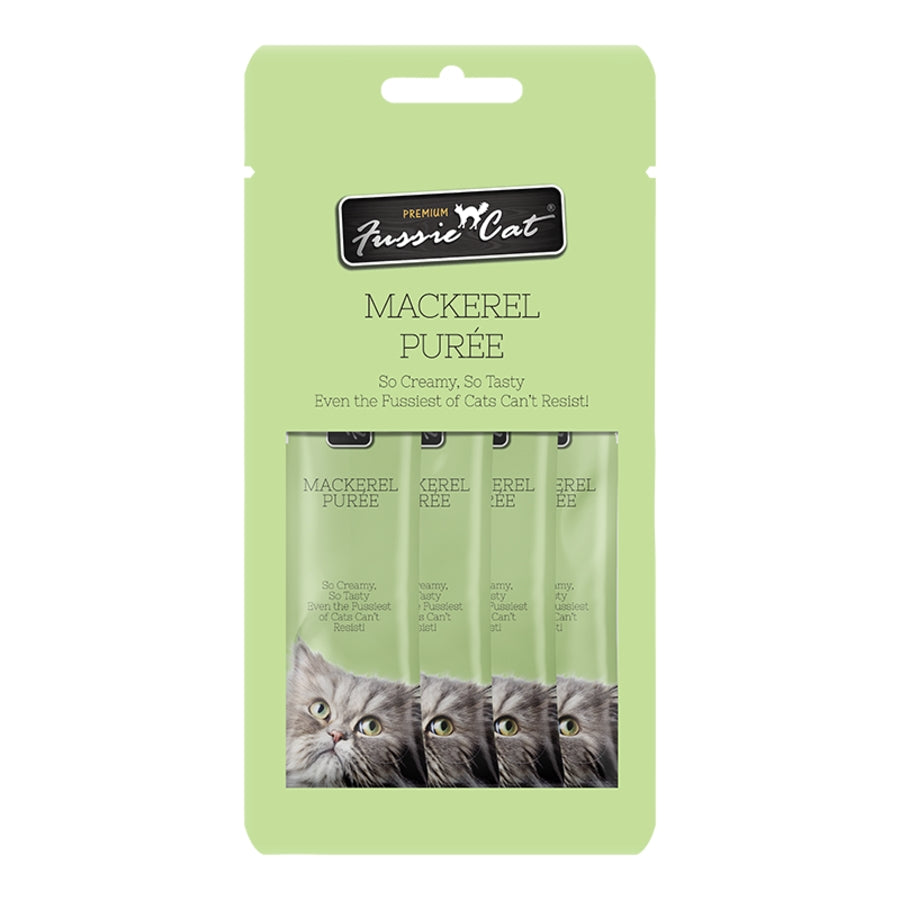 Fussie Cat Puree Treats in Goat Milk